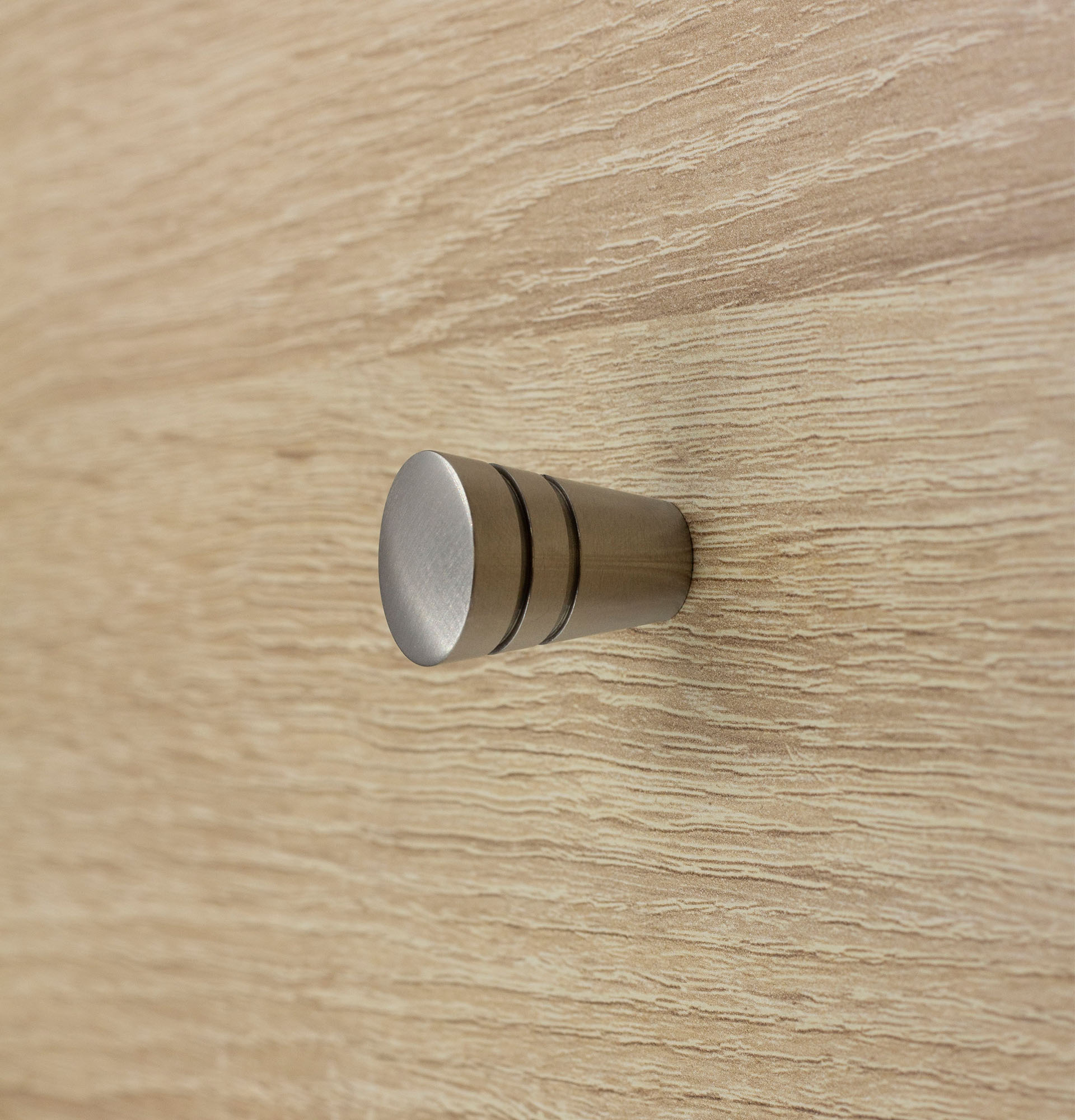 coulidoor-stri-bouton-de-meuble-placard image 1